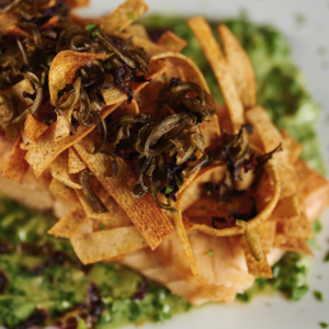 Camarones en costra de chicharrón